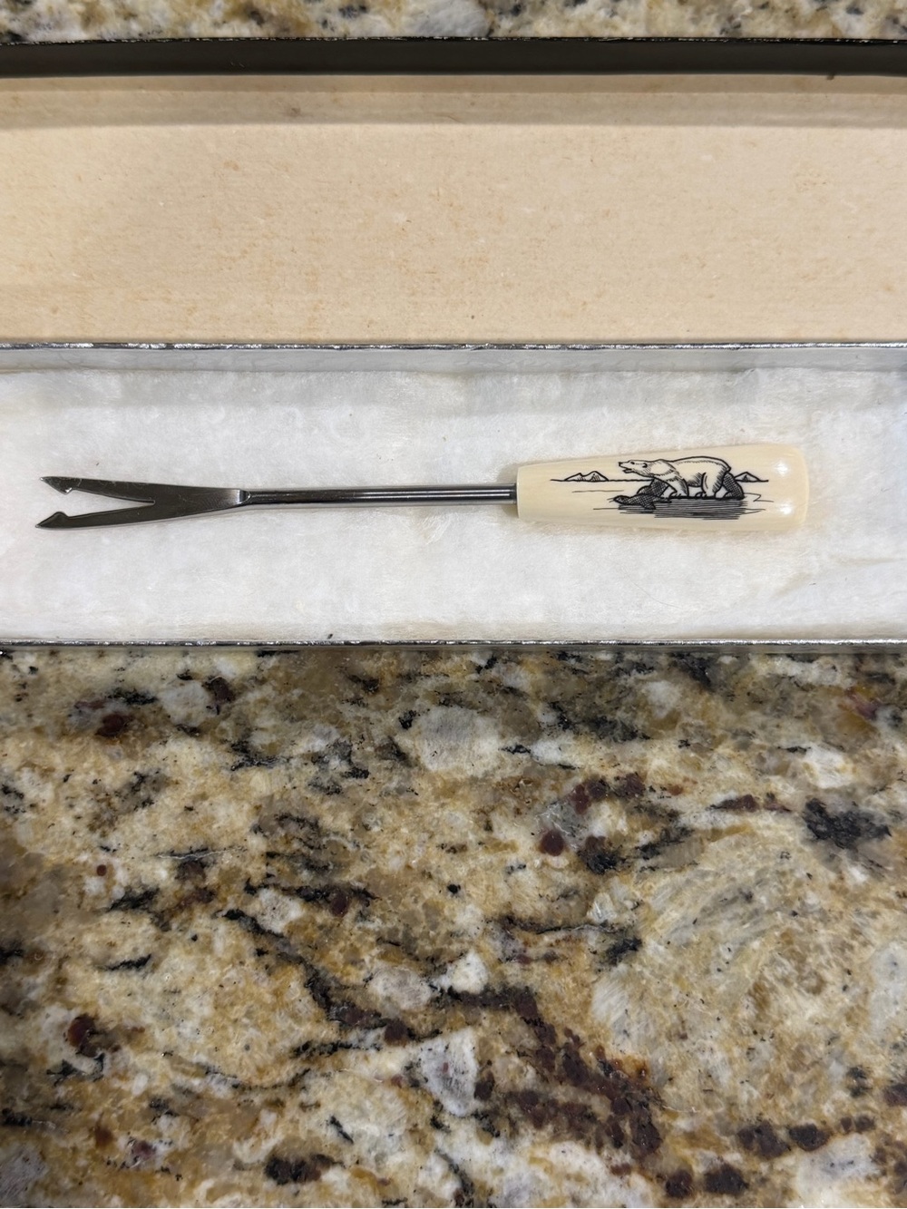 IVORY Handle POLAR BEAR SCRIMSHAW appetizer fork Alaskan Art Vintage 1950s